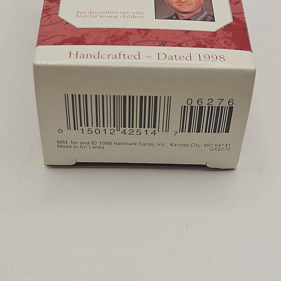 Hallmark Keepsake Ornament 1998 The Clauses On Vacation 2nd In The Series - Picture 15 of 16